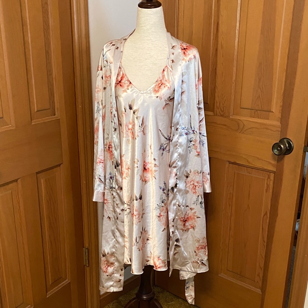 Floral Satin Robe Set